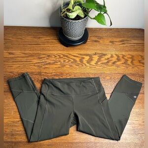 Lululemon crop leggings
